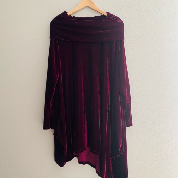 Soft Surroundings Women’s Velvet Asymmetrical Plum Tunic.Size XXL.SKU 306 - Picture 3 of 9